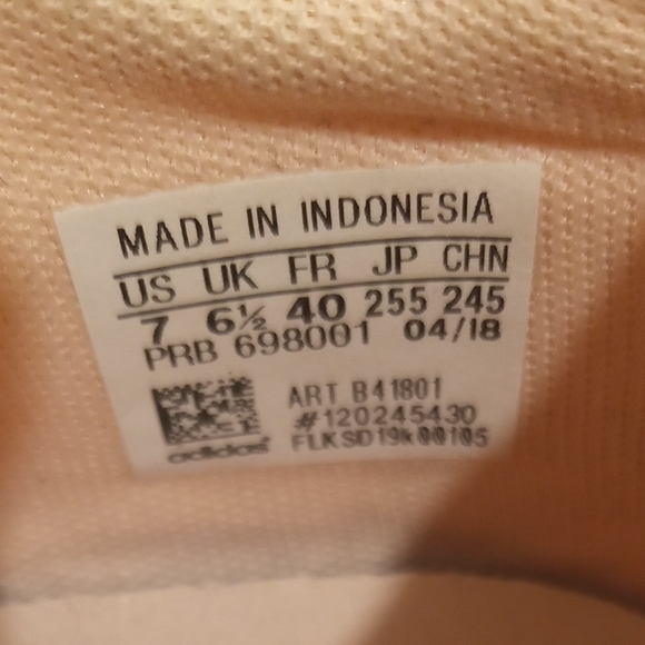 SOLD - Adidas Ice Pink Swift Run Sneakers - Picture 4 of 5